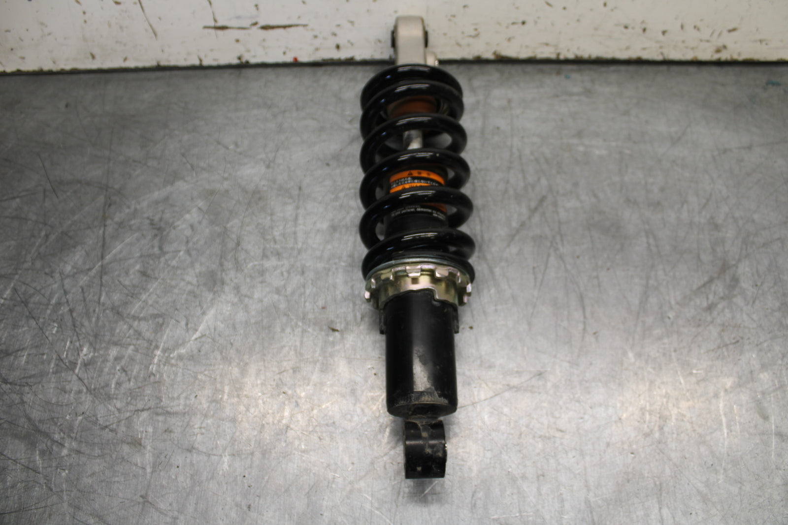 22-24 YAMAHA XSR900 REAR BACK SHOCK ABSORBER SUSPENSION BB710