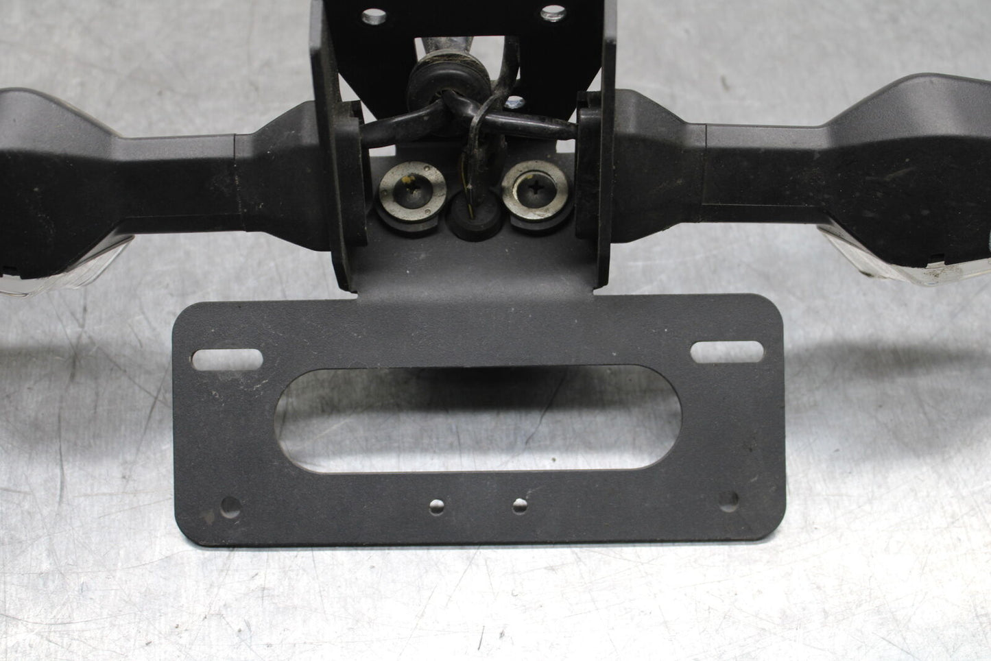 19-22 KAWASAKI Z400 REAR BACK TAIL LIGHT MOUNT BRACKET AND LIGHT BB738