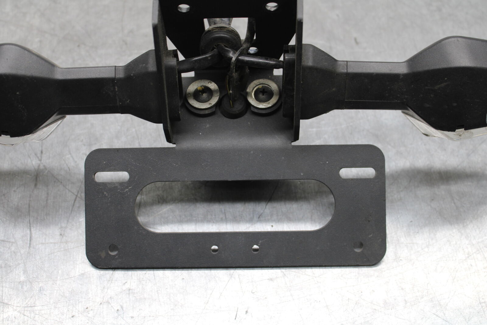 19-22 KAWASAKI Z400 REAR BACK TAIL LIGHT MOUNT BRACKET AND LIGHT BB738