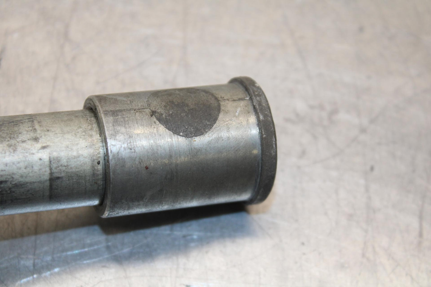 03 KAWASAKI NINJA ZX6RR ZX600K FRONT WHEEL RIM AXLE PIVOT BOLT BB105