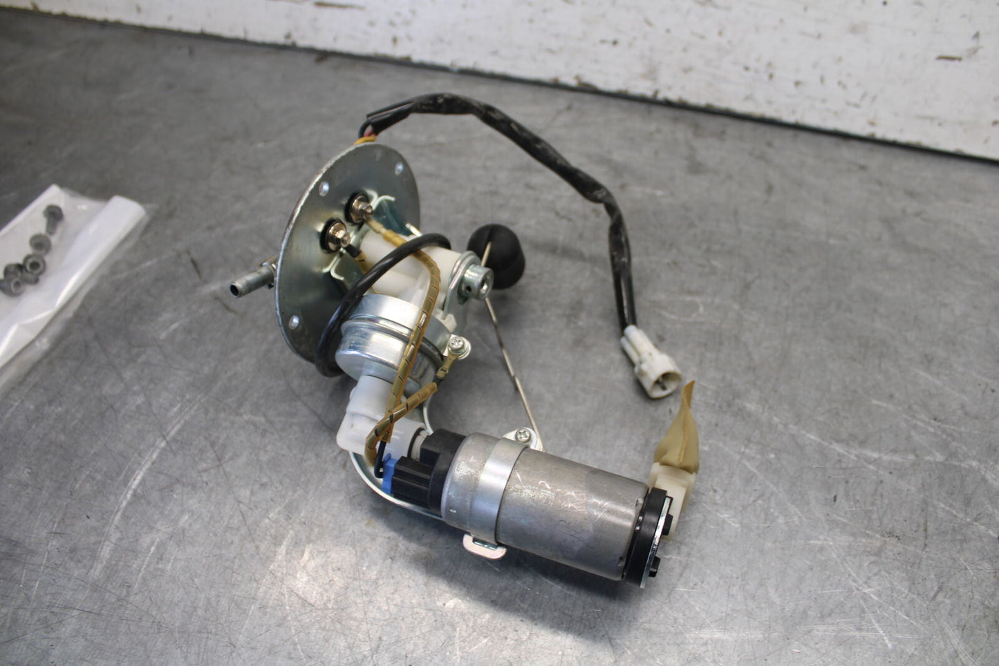 05-09 SUZUKI BOULEVARD C90 FUEL GAS PUMP BB692