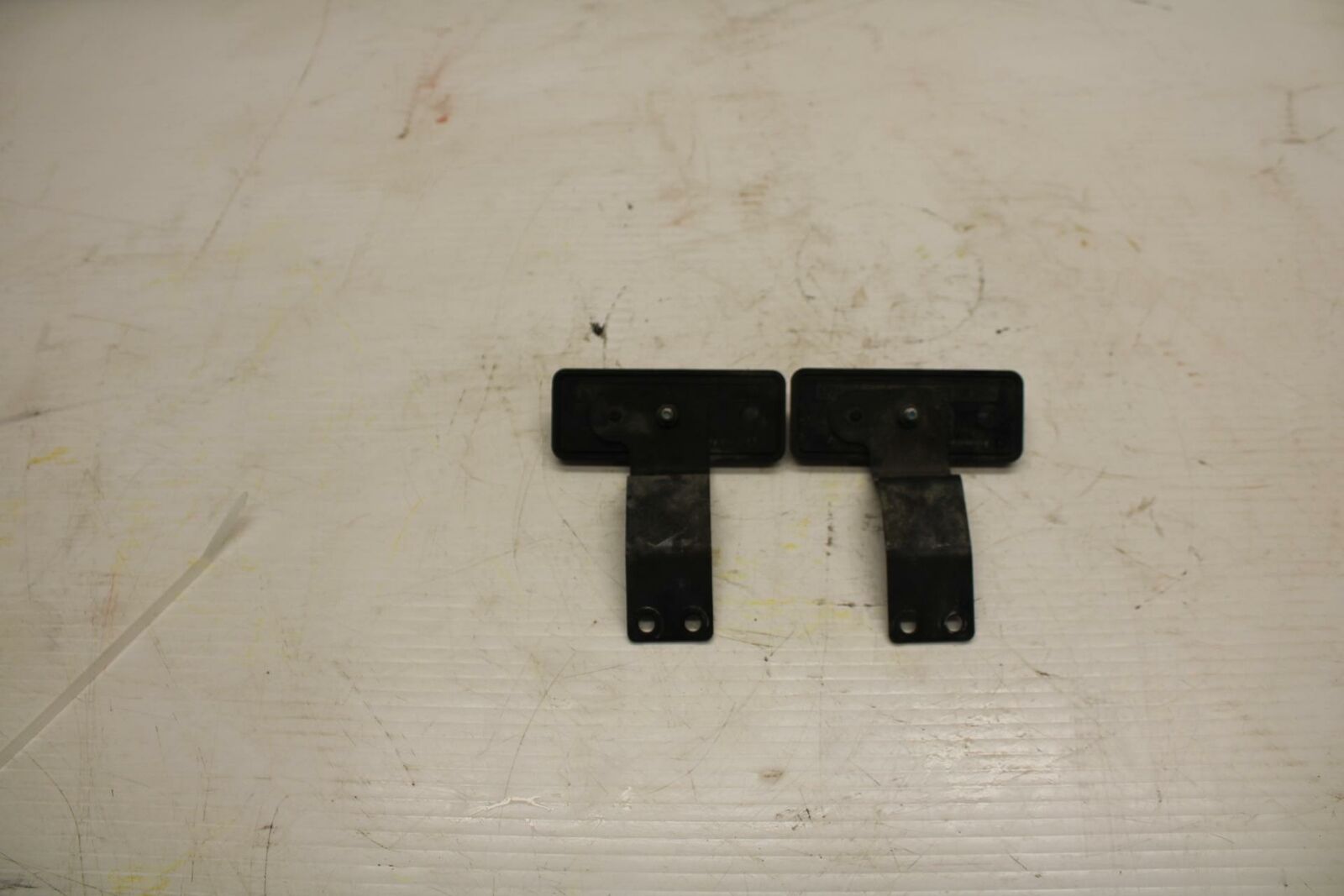 04-09 SUZUKI GS500F REAR BACK REFLECTORS REFLECTOR SET PAIR  BB278