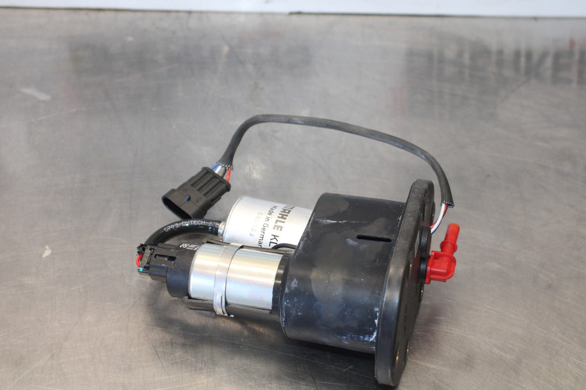 24 APRILIA TUONO V4 1100 FACTORY ABS FUEL PUMP GAS PETROL SENDER UNIT BB887