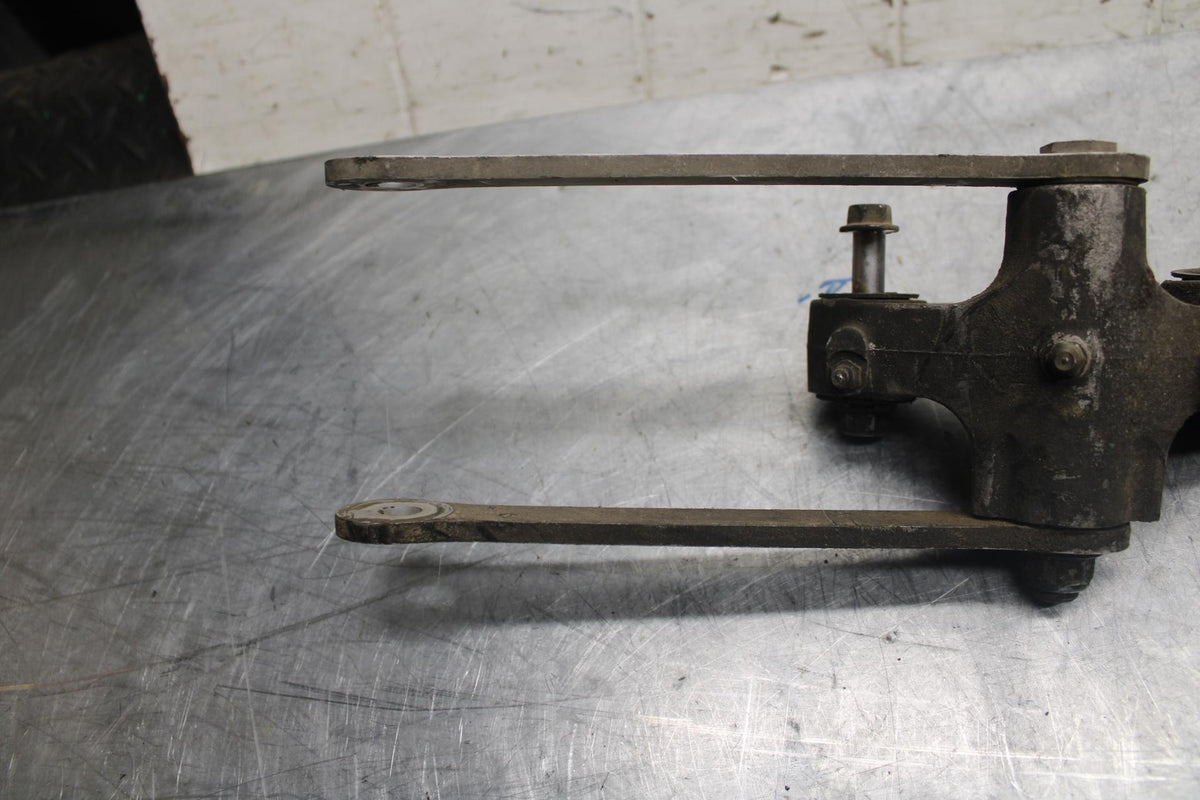 2004 Kawasaki Ninja ZX6RR ZX600M REAR DOGBONE SHOCK LINKAGE LINK BB43