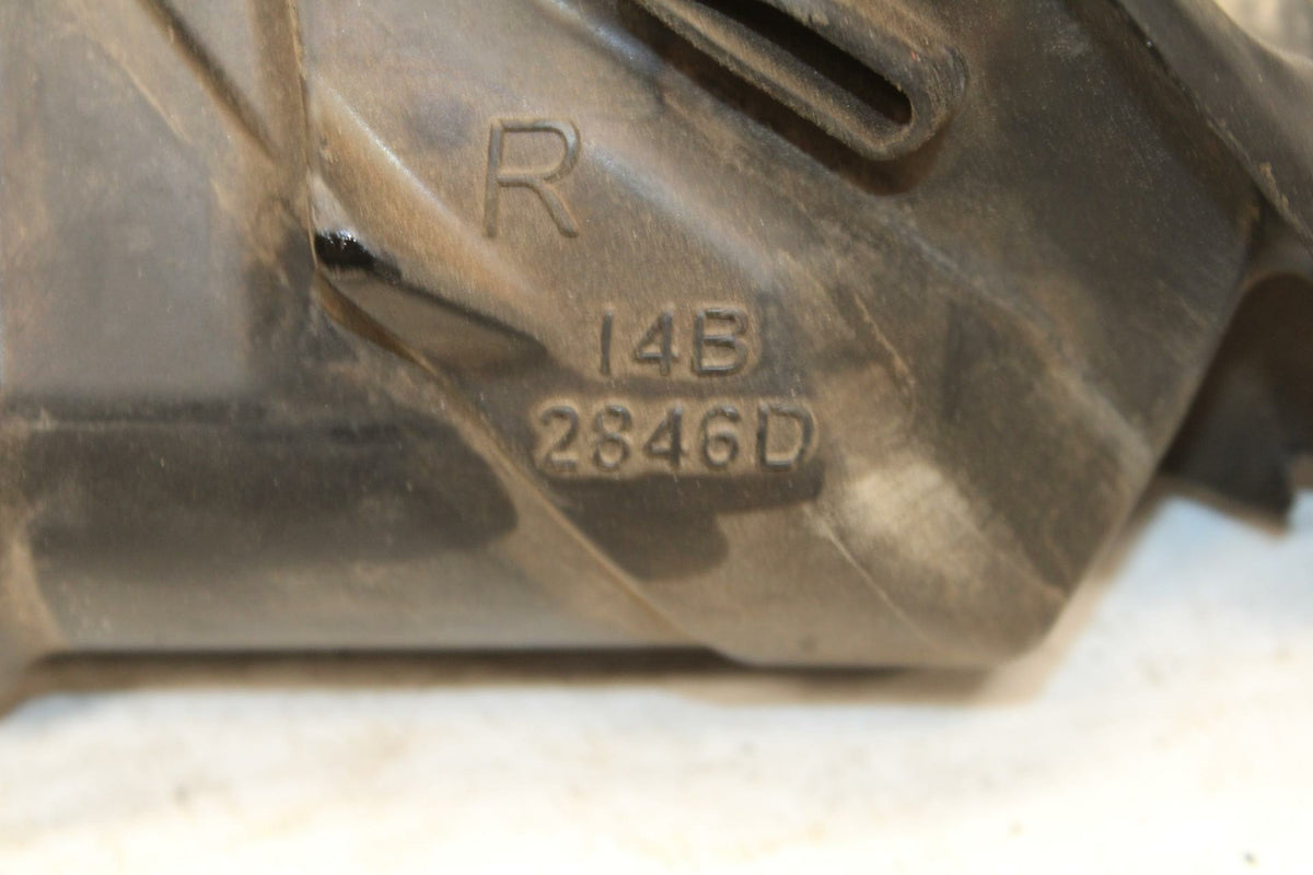 09-14 YAMAHA YZF R1 RAM AIR INTAKE TUBE DUCT BB286