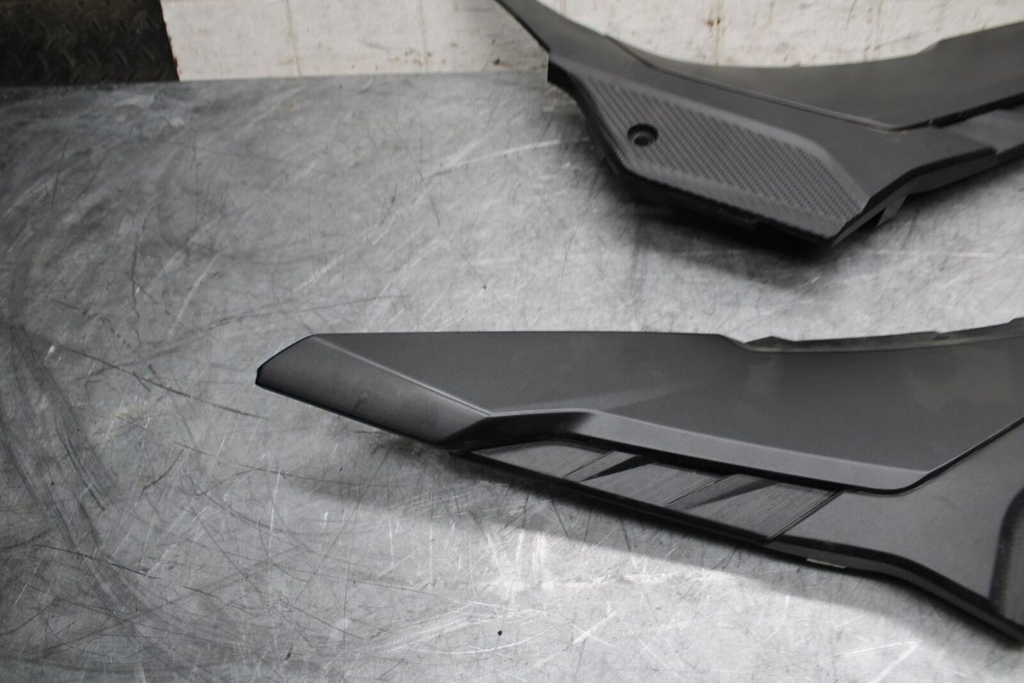 2016 Honda CBR500R RIGHT LEFT SIDE SEAT PANELS TRIMS COWLS FAIRINGS COVER BB45