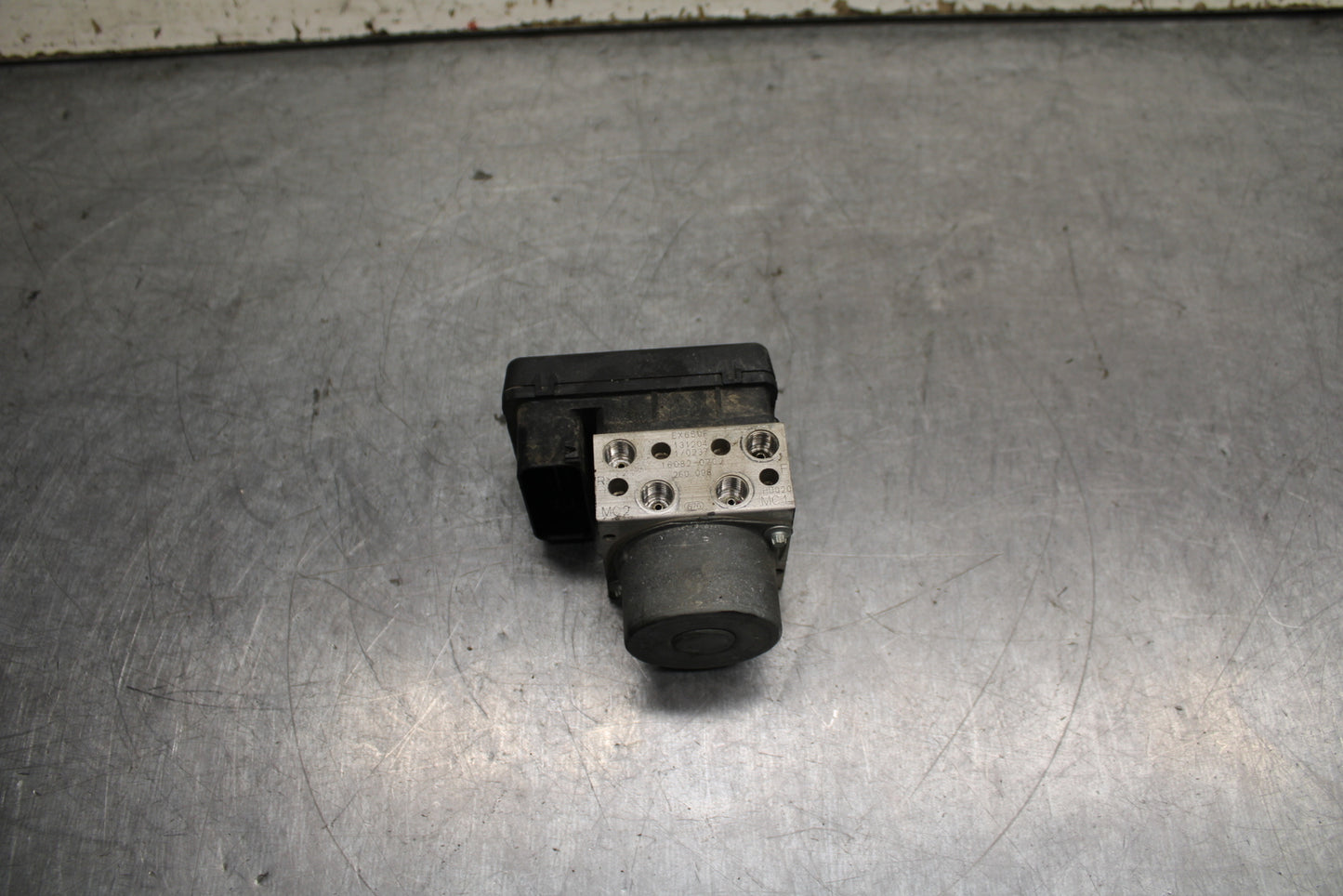 14-15 KAWASAKI NINJA 650 EX650F ABS ABS PUMP UNIT MODULE BB741