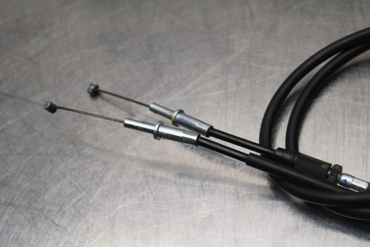 24 KAWASAKI NINJA 500 ABS THROTTLE CABLES LINES BB818