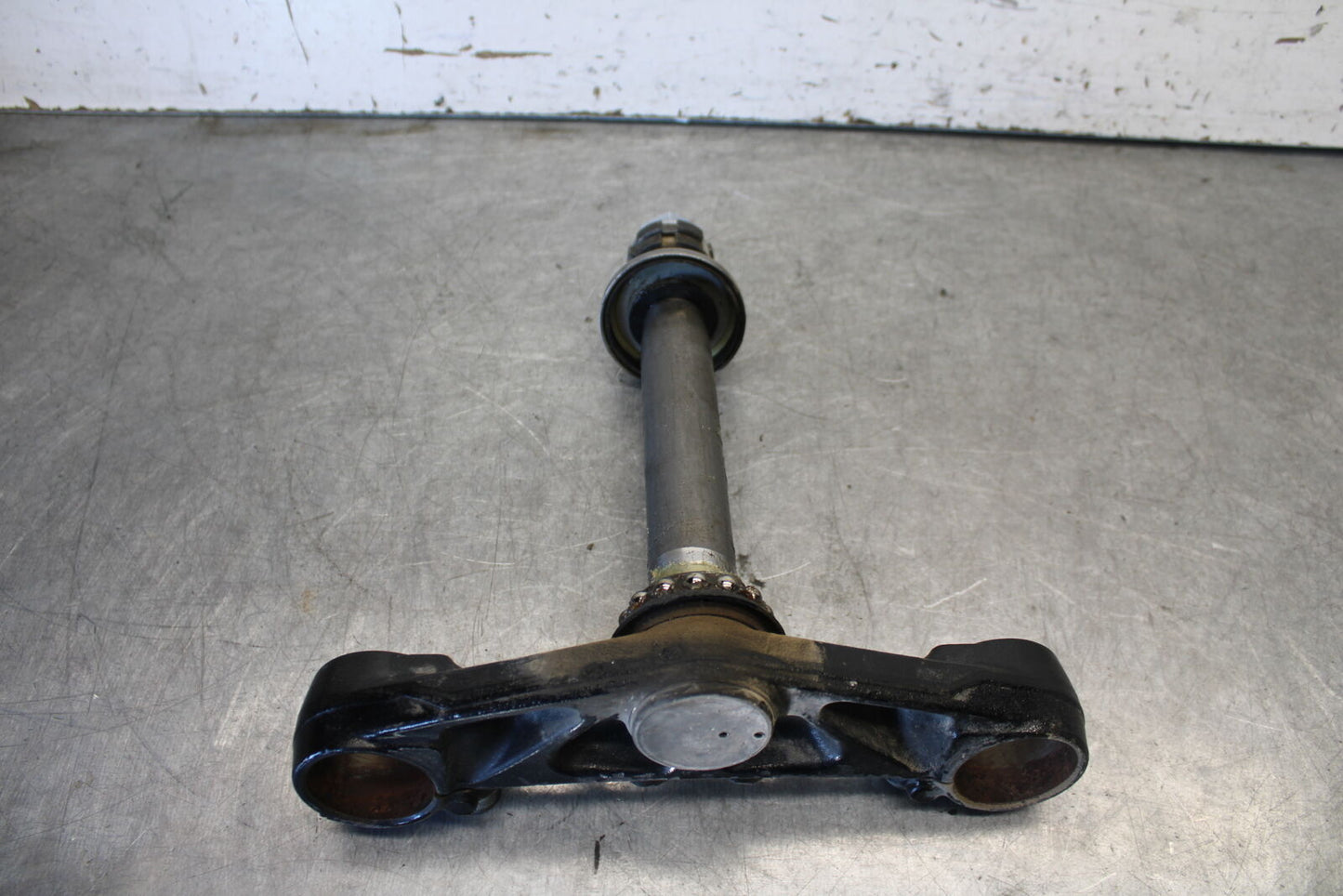 09-15 YAMAHA FZ6R FRONT FORKS CLAMP LOWER TRIPLE TREE STEM BB686