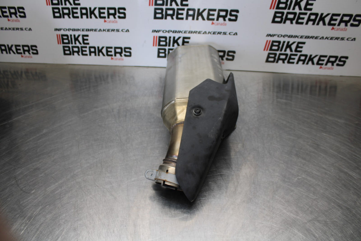24-25 KAWASAKI NINJA ZX4R EXHAUST PIPE MUFFLER SLIP ON CAN SILENCER BB174