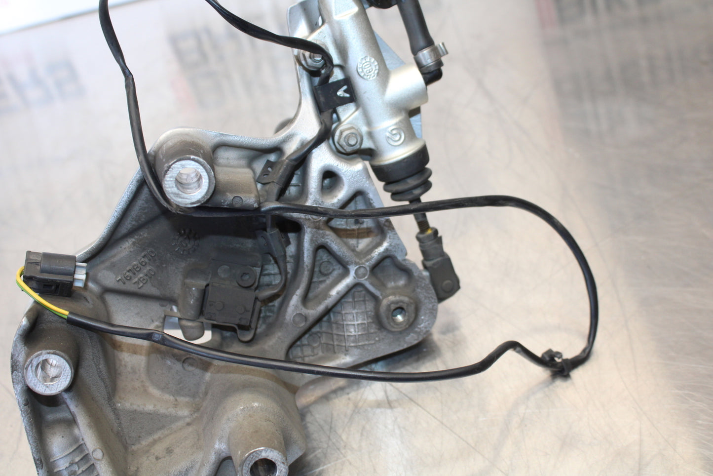 06-12 BMW F800ST RIGHT REARSET REAR SET DRIVER FOOT PEG REST STOP BB144