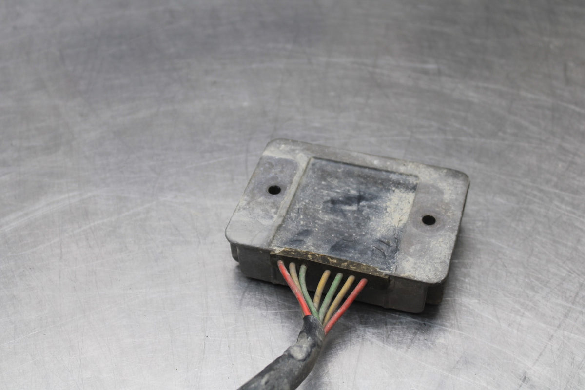 05 DUCATI SUPERSPORT 800 RECTIFIER VOLTAGE REGULATOR BB913