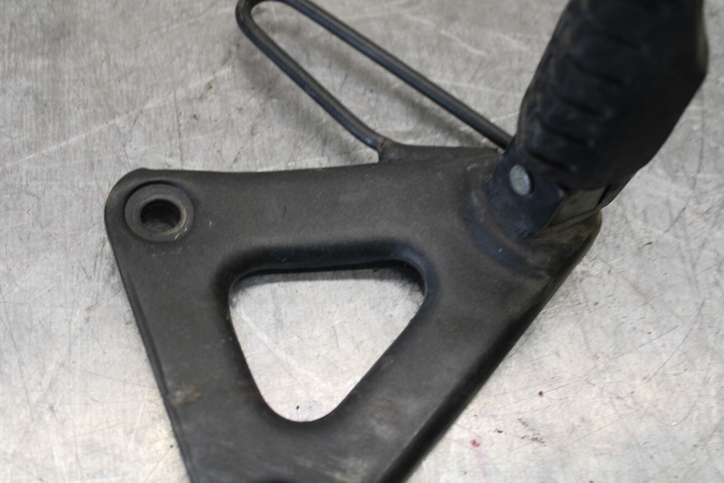 08-18 KAWASAKI KLR650 LEFT REAR BACK PASSENGER PEG BB707