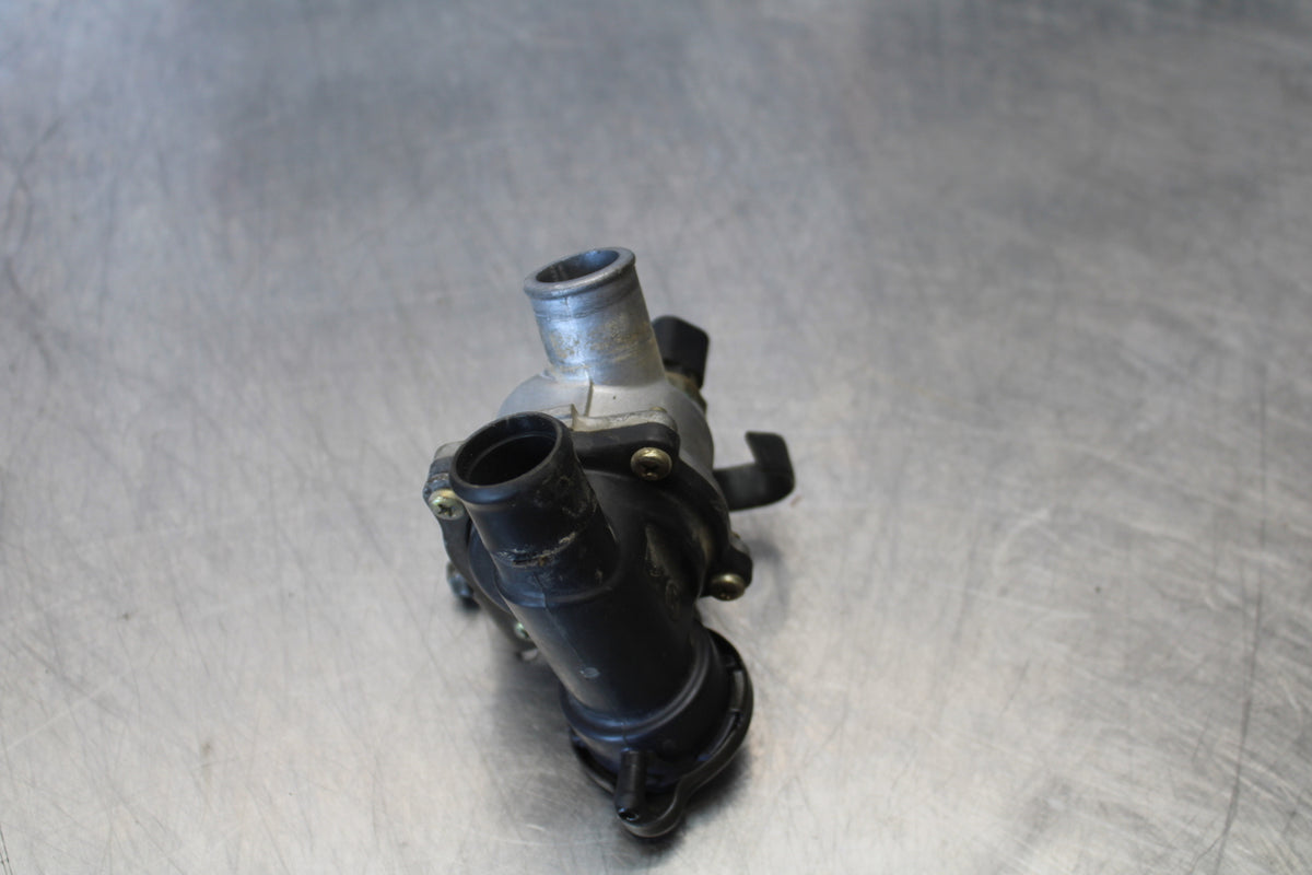 03-06 KAWASAKI Z1000 THERMOSTAT W HOUSING ASSEMBLY BB164