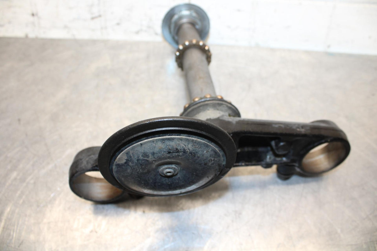 2000 Honda CBR600F4 FRONT FORKS CLAMP LOWER TRIPLE TREE STEM 53219-MBW-000 BB552
