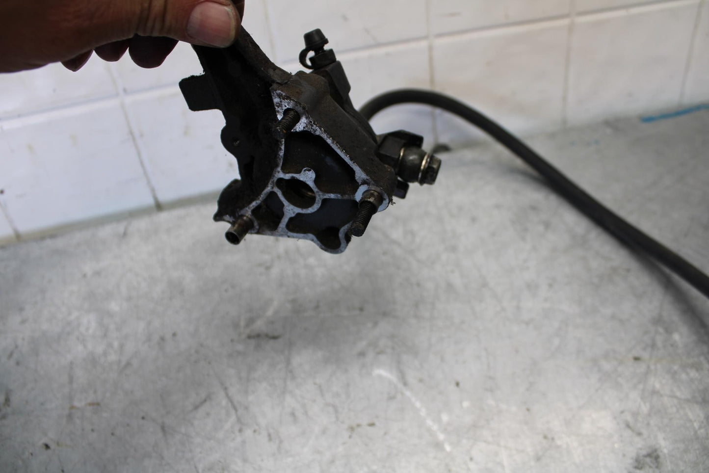 96-03 KAWASAKI NINJA ZX7R CLUTCH SLAVE PISTON CYLINDER BB438