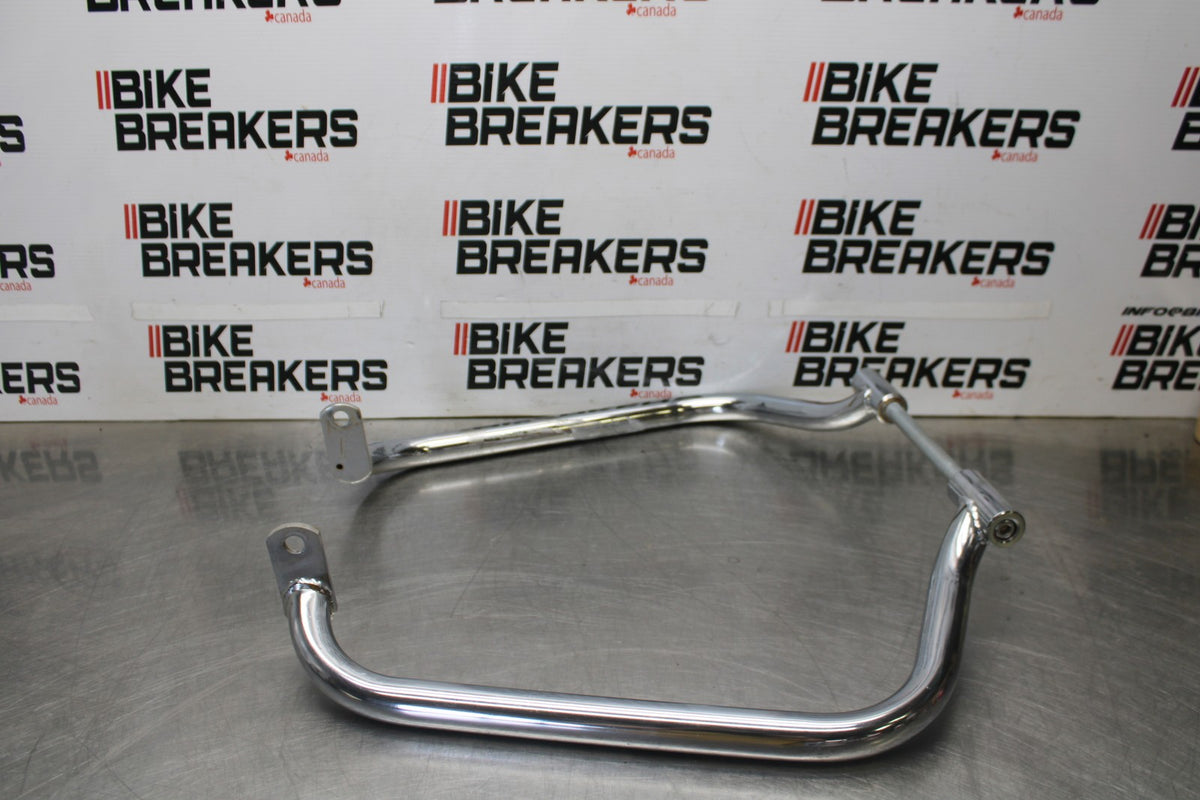 05-09 SUZUKI BOULEVARD C90 FRONT CRASH BAR SET PAIR BB918