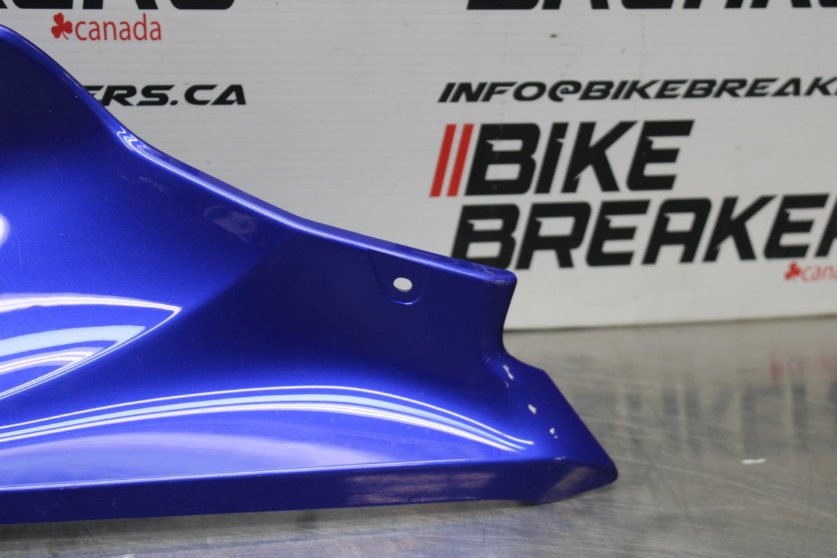 22-25 YAMAHA YZF R7 LEFT FRONT DUCT COVER PANEL COWL BB583