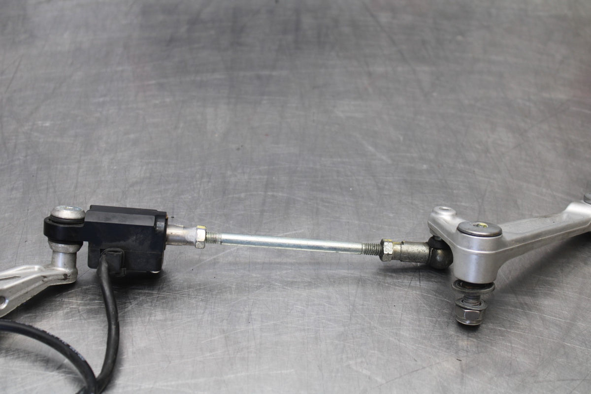 16 APRILIA TUONO V4 1100 QUICK SHIFTER LINKAGE SHIFT LINK PEDAL BB905