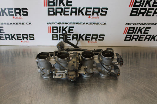 03-06 KAWASAKI Z1000 MAIN FUEL INJECTORS / THROTTLE BODIES BB164