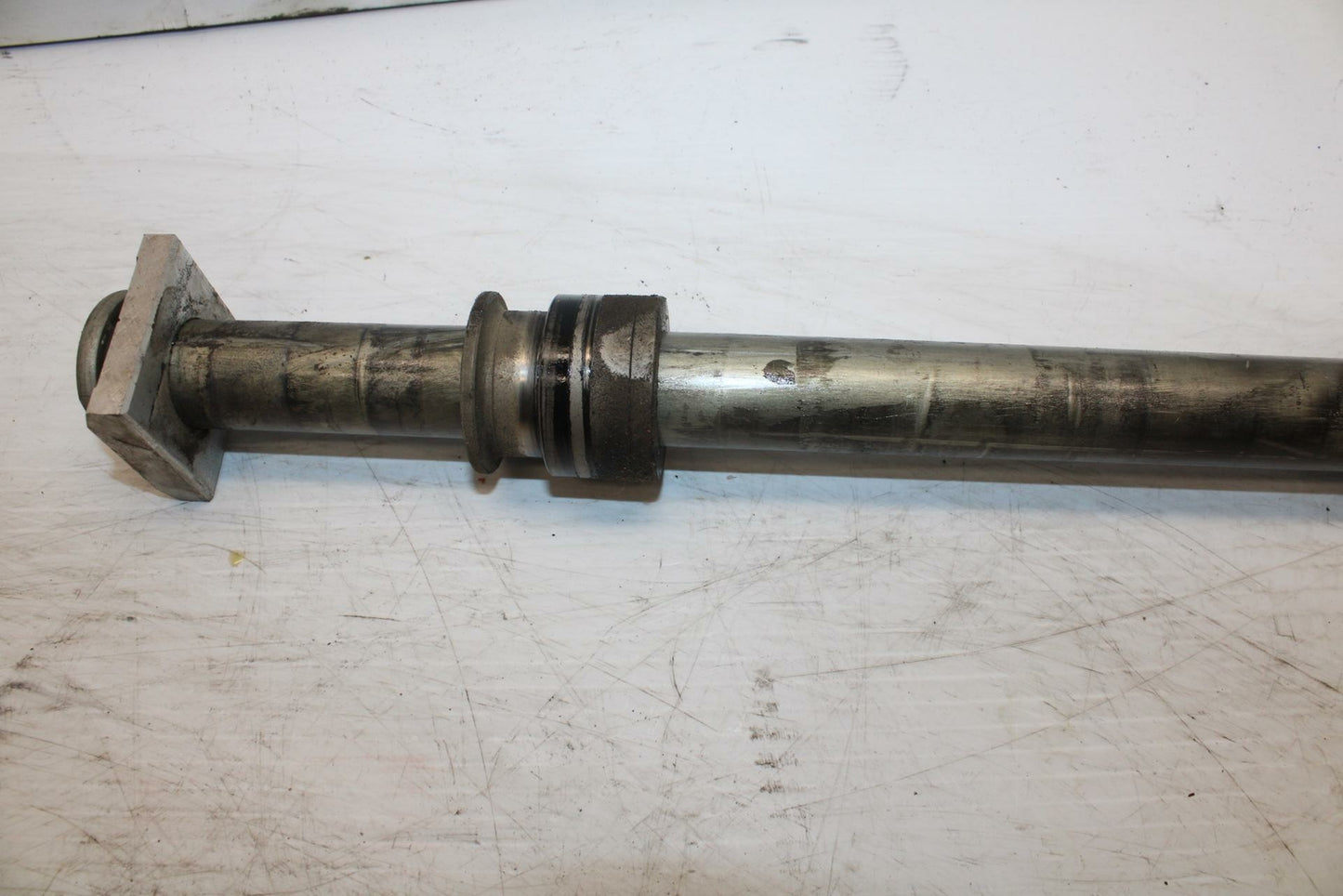 07-08 KAWASAKI NINJA ZX6R REAR AXLE BACK WHEEL RIM PIVOT BOLT AXEL BB274