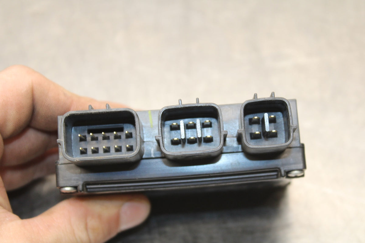 19-23 KAWASAKI NINJA ZX6R RELAY ASSEMBLY FUSE BOX BB188
