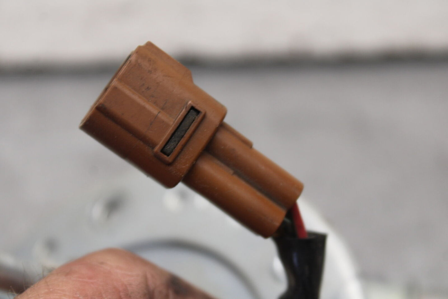 05-06 SUZUKI BOULEVARD M50 FUEL PUMP 15100-10F10 15100-39G00 15100-41F10 BB671