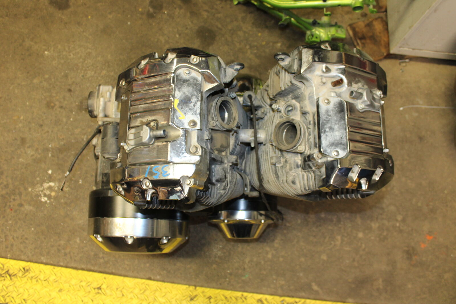 05-07 HONDA VTX1800F2 ENGINE MOTOR BB351