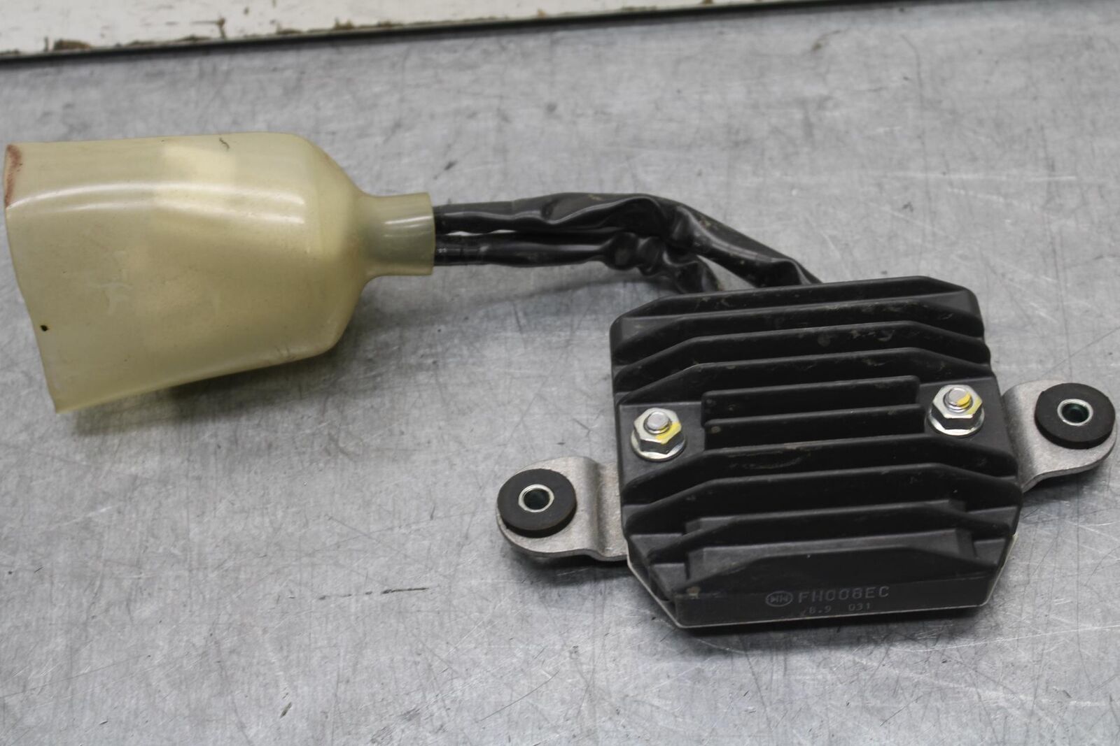 2008 Honda CBF1000 RECTIFIER VOLTAGE REGULATOR BB641