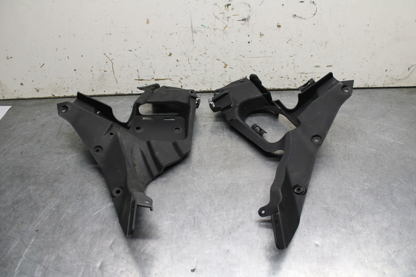 21-24 APRILIA TUONO 660 FACTORY RIGHT LEFT INNER FAIRINGS COWLS PANELS  BB733