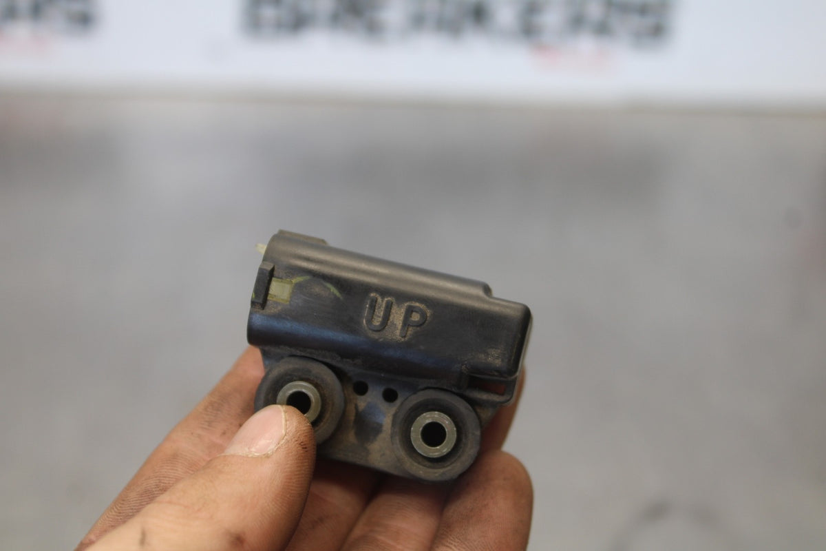 05 YAMAHA YZF R6 TIP OVER BANK ANGLE CRASH SENSOR SWITCH  BB894