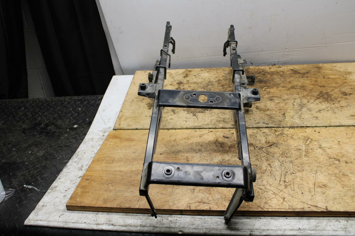 07-11 SUZUKI VSTROM 650 REAR SUBFRAME BACK SUB FRAME BB340