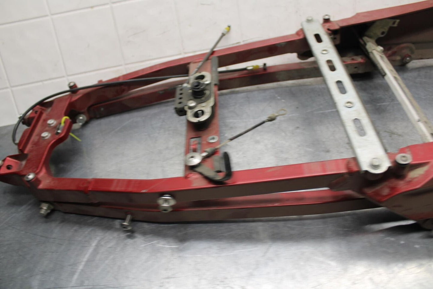 08-09 KAWASAKI NINJA ZX14R REAR SUBFRAME BACK SUB FRAME BB73