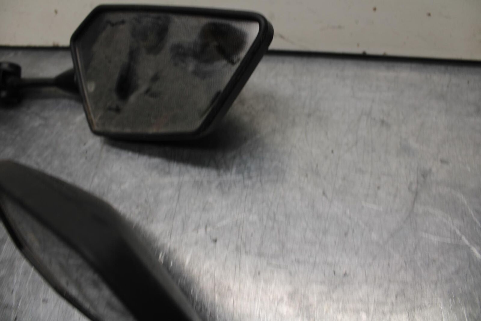 08-12 KAWASAKI NINJA 250R EX250J MIRROR pair set BB612