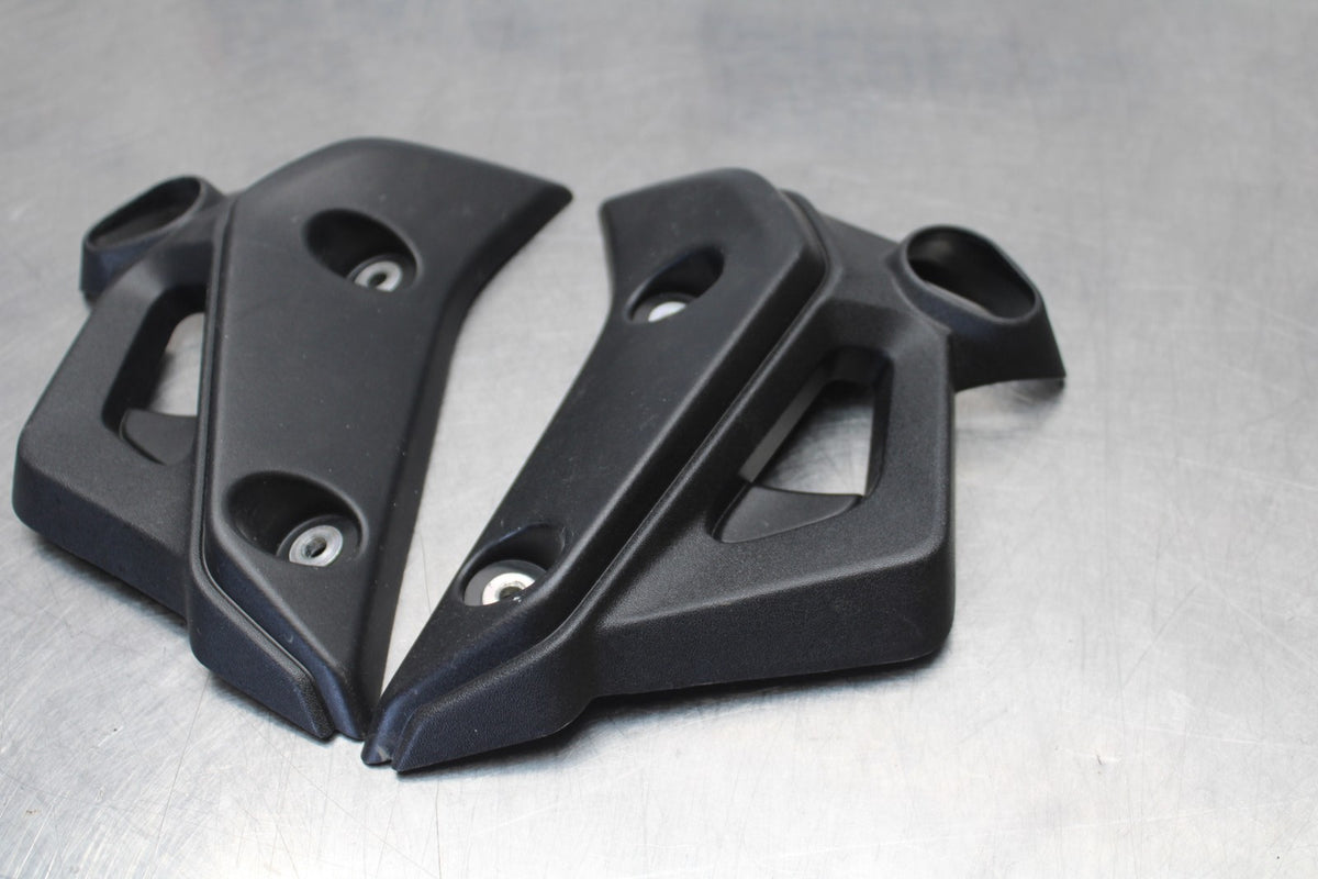 23-24 YAMAHA MT-07 ENGINE RADIATOR GUARD COVER TRIM SET BB194