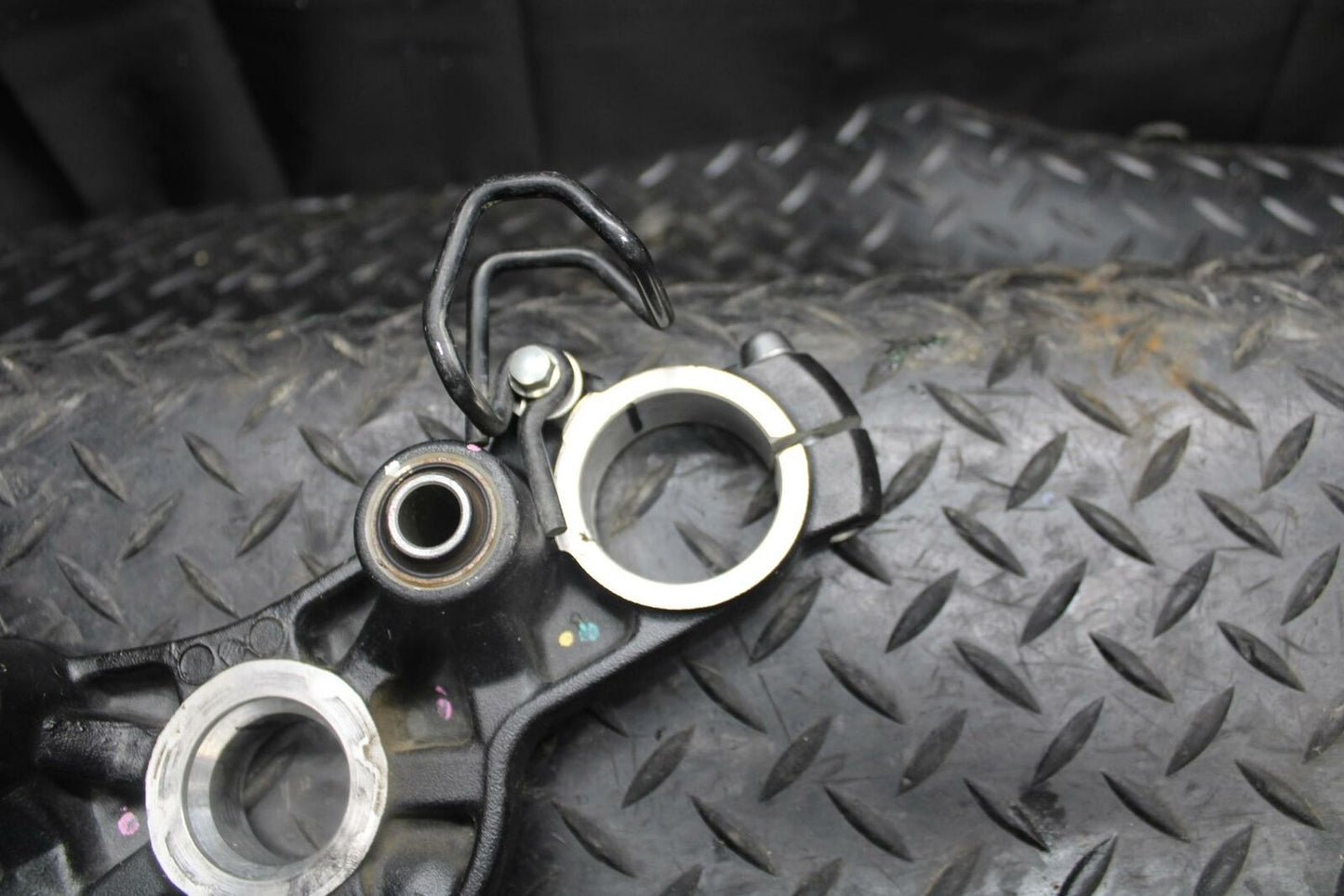 12-17 KAWASAKI NINJA 650 FORKS UPPER TRIPLE TREE CLAMP 44039-0121-18R BB211