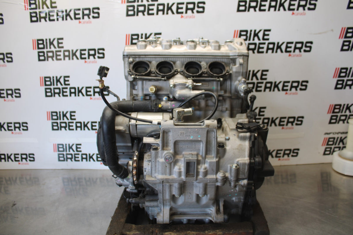 23-26 KAWASAKI NINJA ZX4RR ENGINE MOTOR BB898