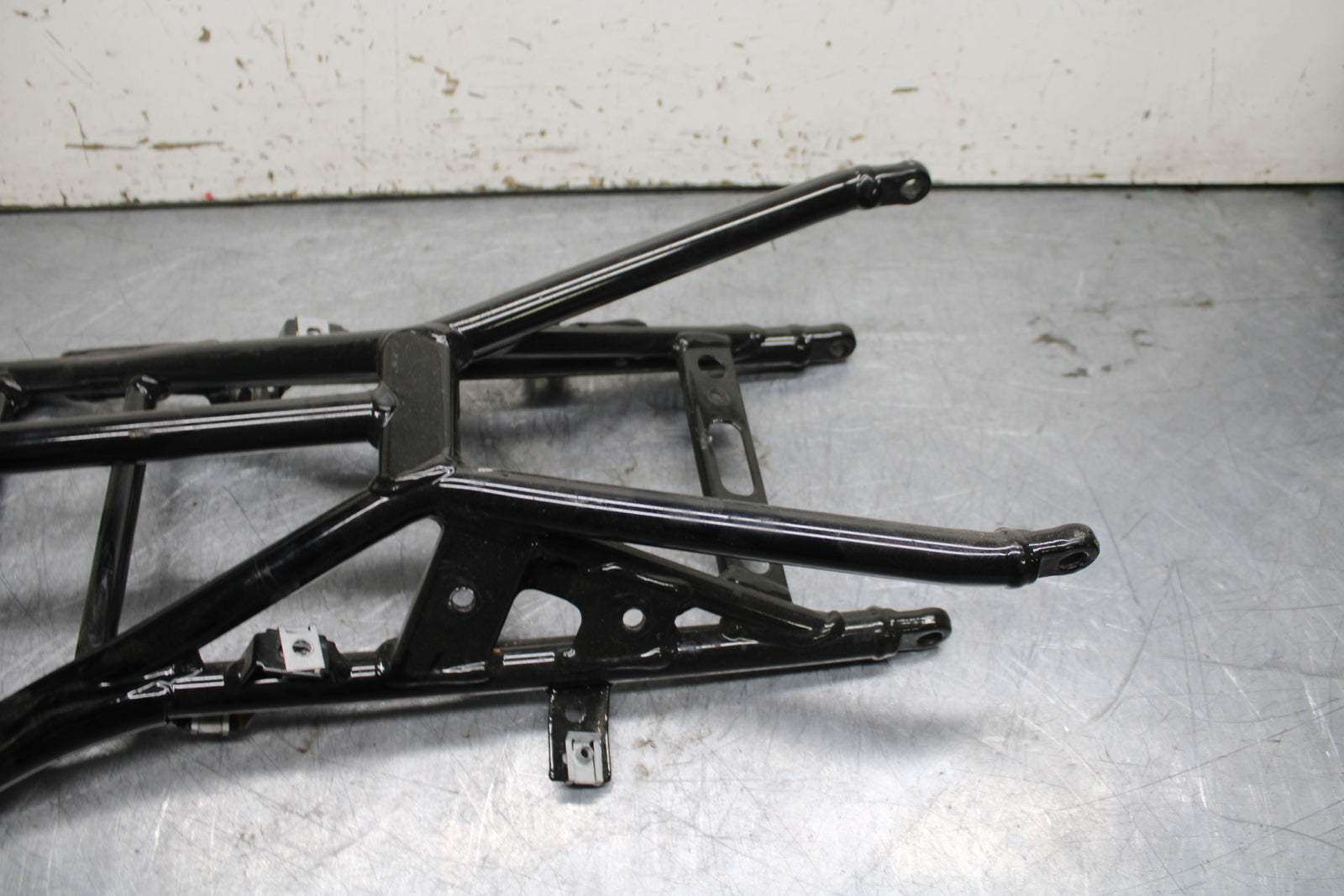 08-10 DUCATI 848 REAR SUBFRAME BACK SUB FRAME  BB705