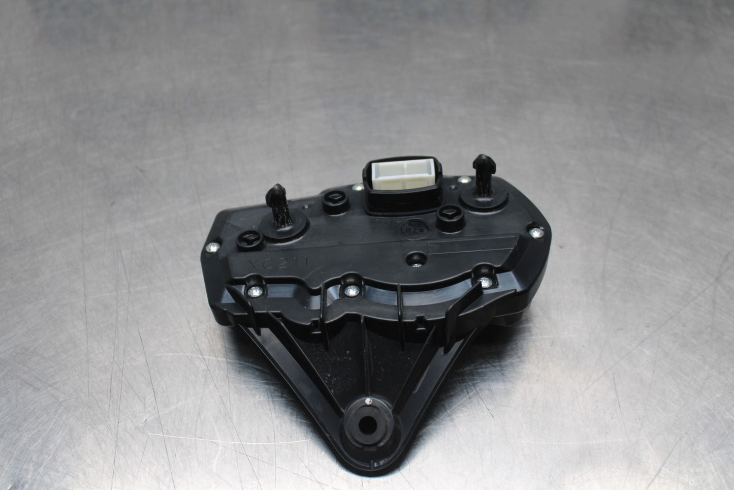 08-10 SUZUKI GSXR 600 SPEEDO GAUGES DISPLAY CLUSTER SPEEDOMETER TACHOMETER BB202