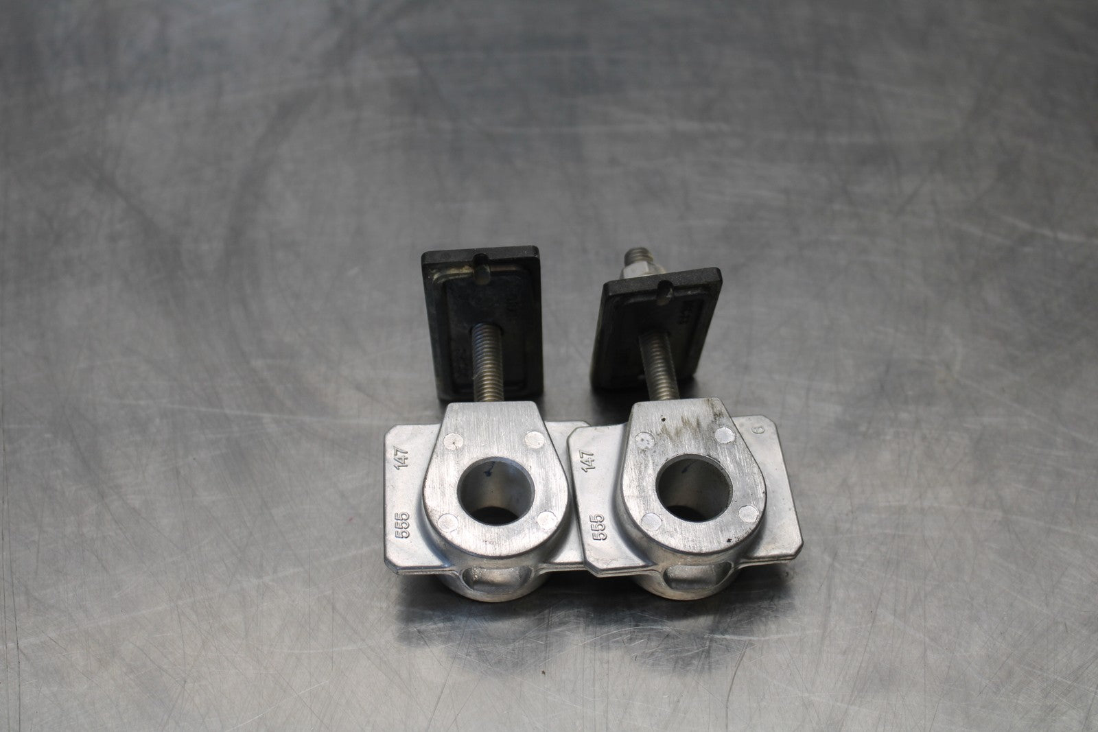 18-23 KAWASAKI NINJA 400 EX400 SWINGARM CHAIN TENSIONER ADJUSTMENT BB177