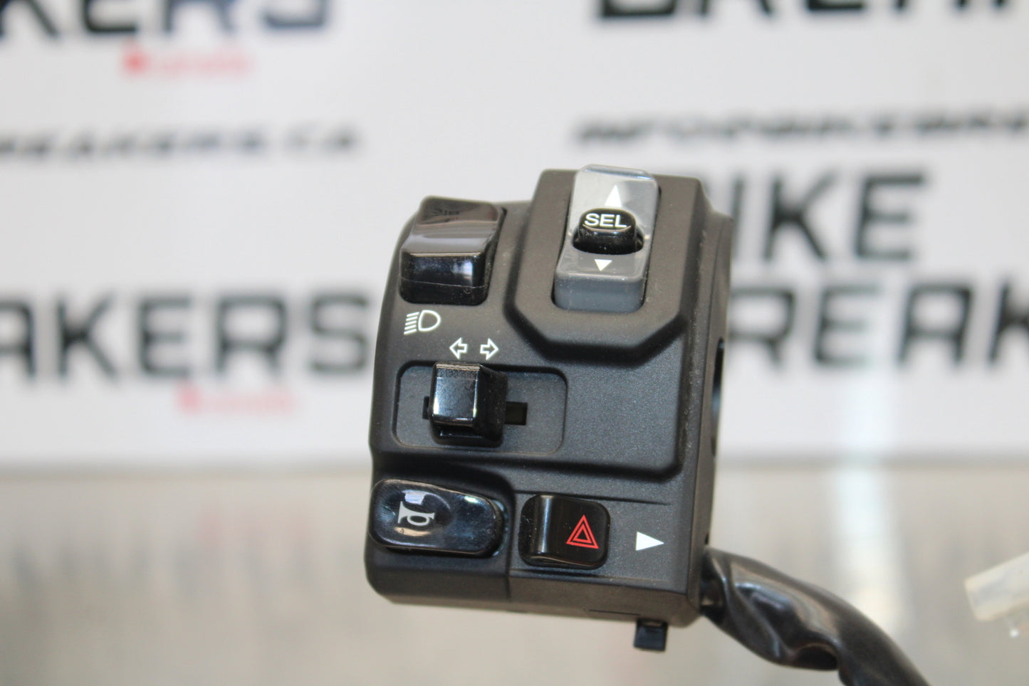 23-24 KAWASAKI NINJA ZX14R NEW!! LEFT CLIP ON HORN SIGNALS SWITCH SWITCHES BB153