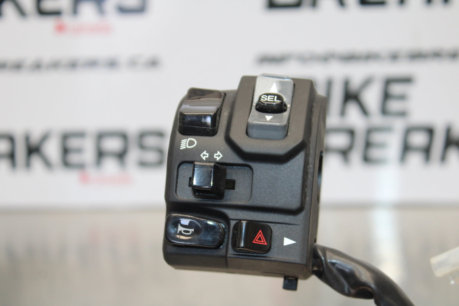 23-24 KAWASAKI NINJA ZX14R NEW!! LEFT CLIP ON HORN SIGNALS SWITCH SWITCHES BB153