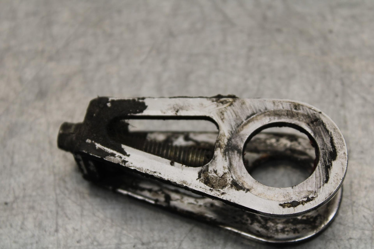 2000 Honda Super Hawk VTR1000F SWINGARM CHAIN TENSIONER BRACKETS BB577