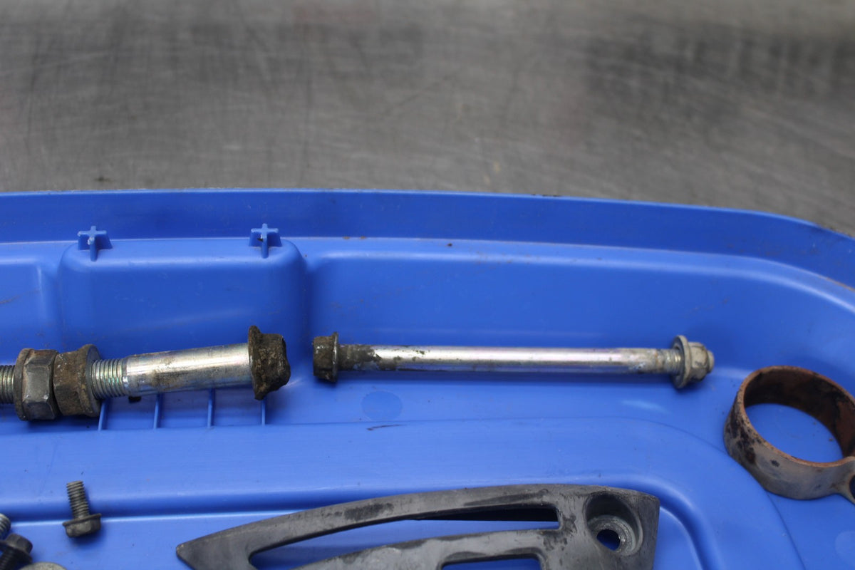 06 KAWASAKI KLR650 MOUNTING BOLTS HARDWARE SCREWS BB919