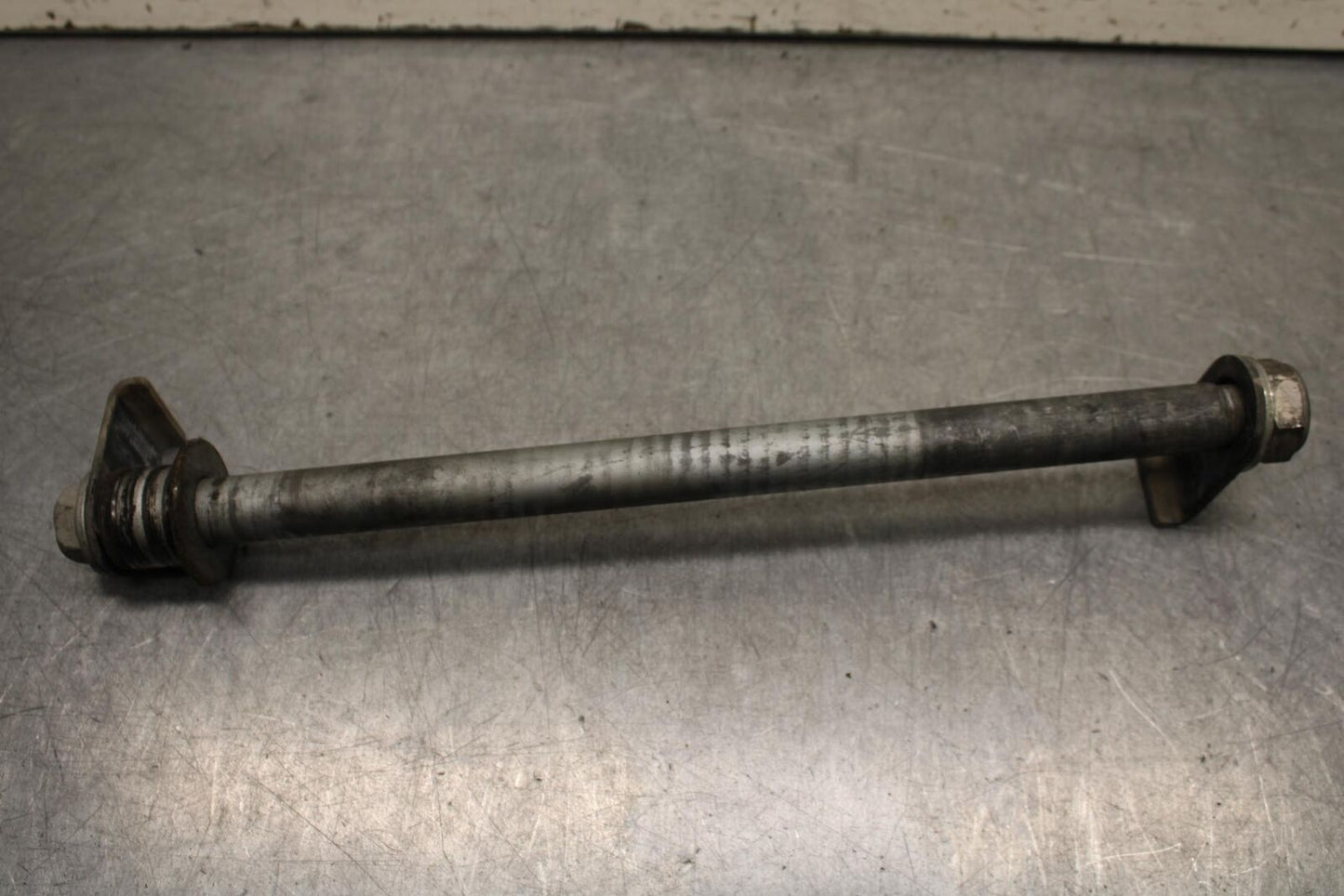 2008 Honda CBF1000 REAR AXLE BACK WHEEL RIM PIVOT BOLT AXEL BB641