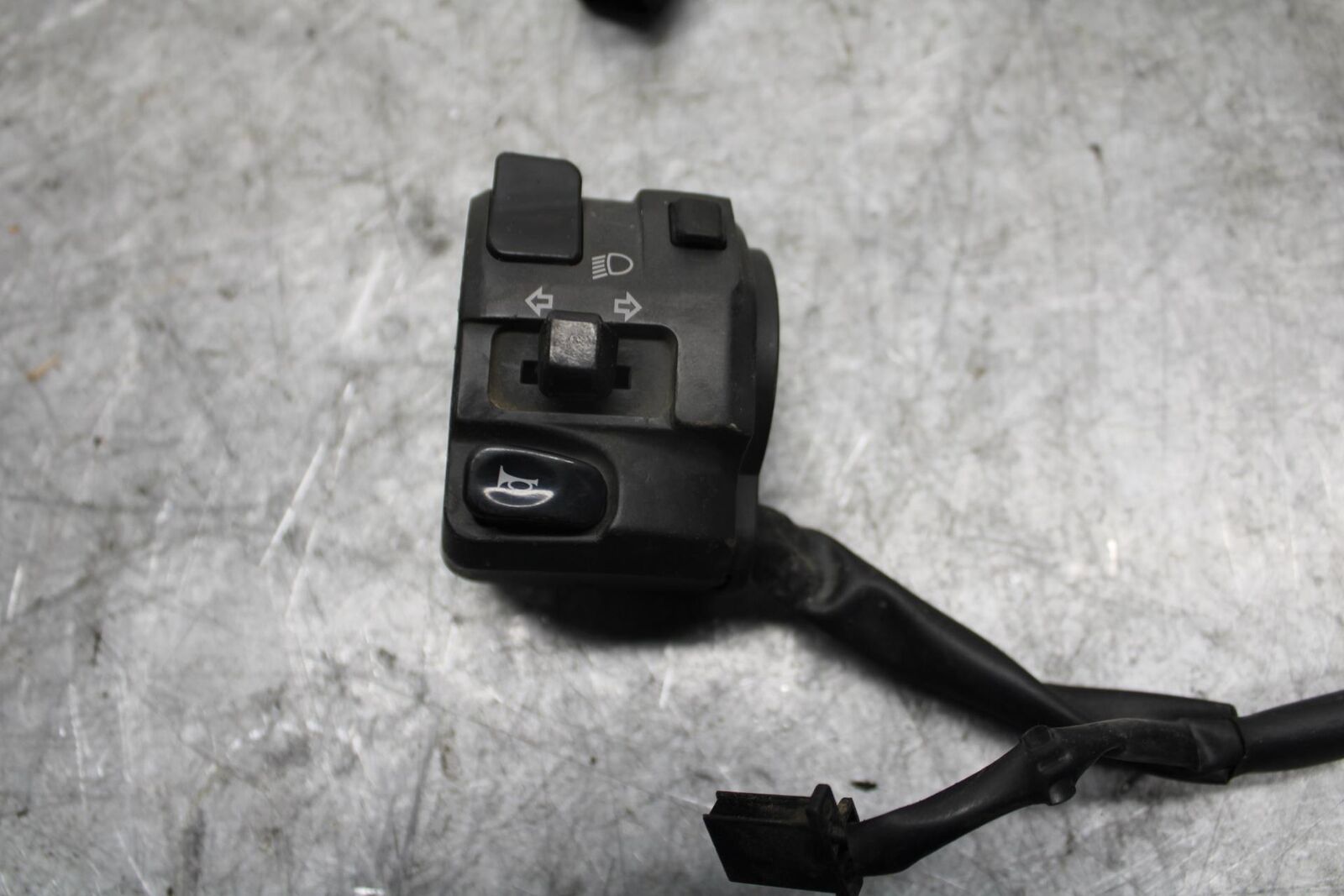 2009 Kawasaki Ninja ZX6R ZX600R LEFT CLIP ON HANDLE HORN SIGNALS SWITCH BB538