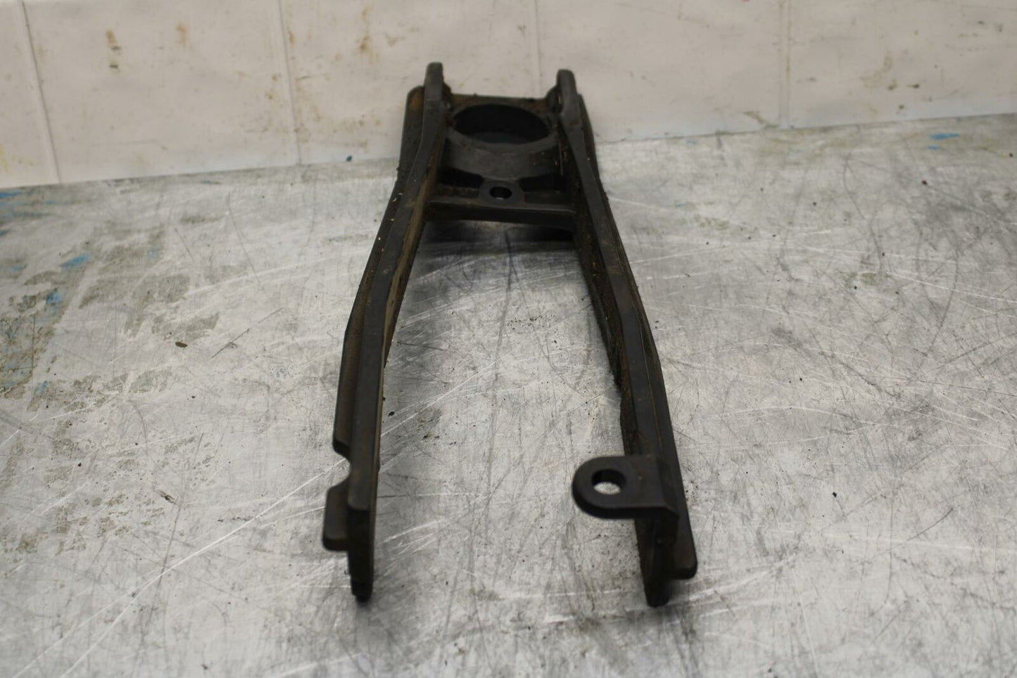 15-21 SUZUKI GSXR600 SWINGARM CHAIN BUFFER SLIDER GUIDE BB418
