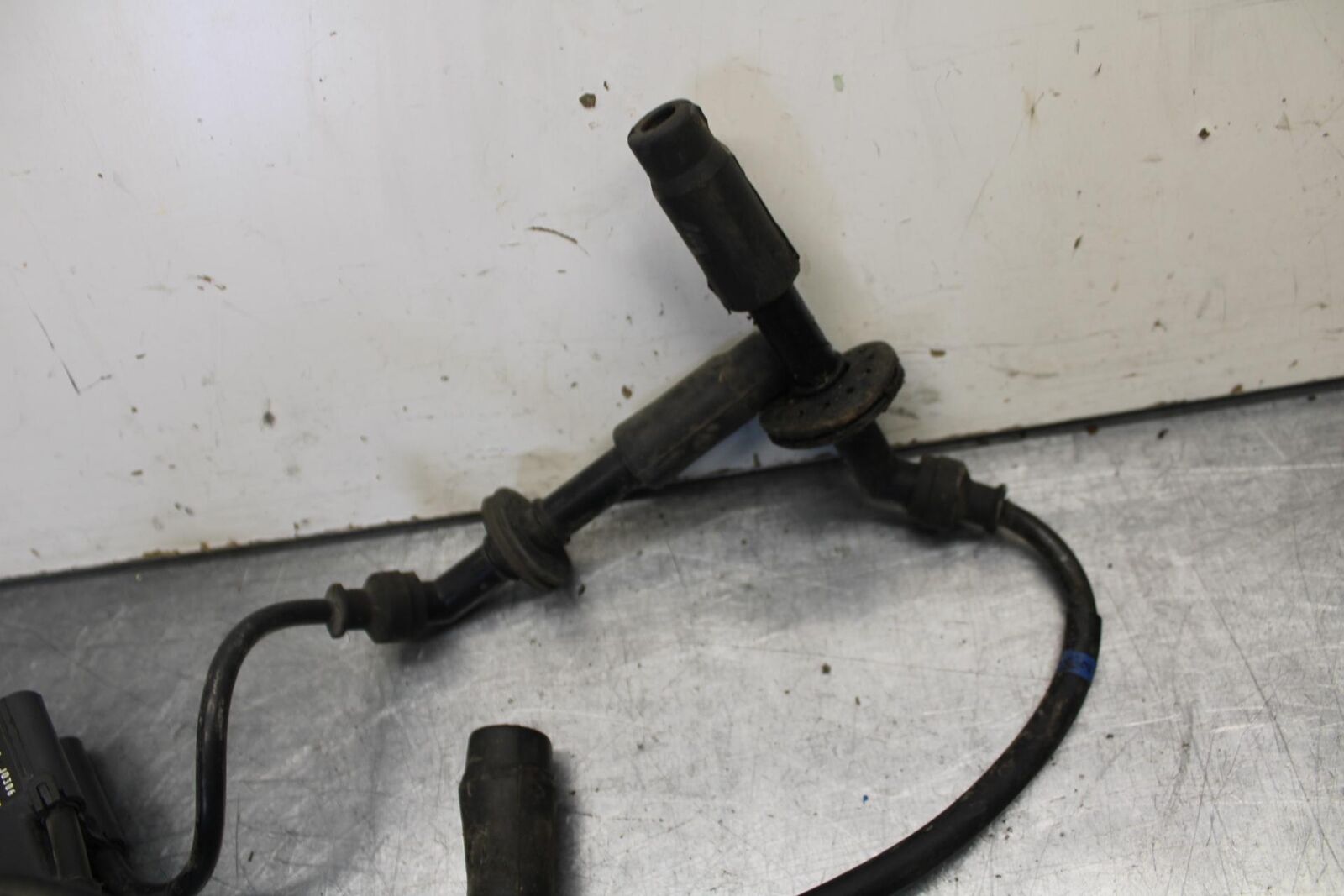 1995 Suzuki RF600R IGNITION COILS COIL SPARK PLUG CAPS BB615