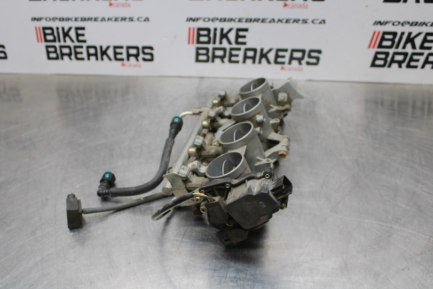 06-07 SUZUKI GSXR 600 MAIN FUEL INJECTORS / THROTTLE BODIES BB178