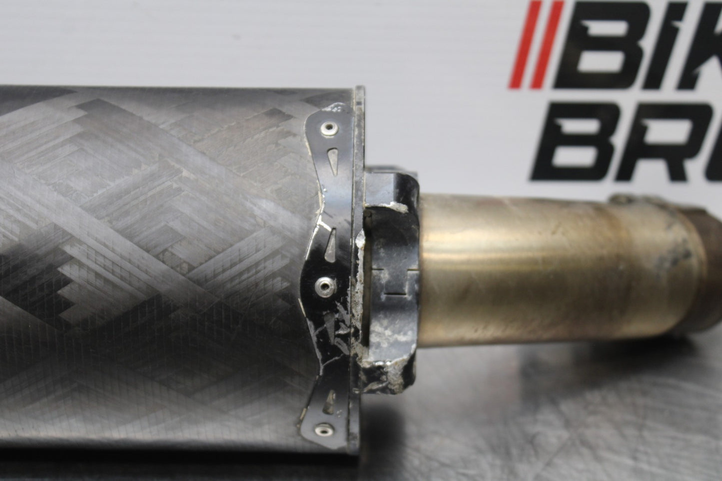11-22 SUZUKI GSXR 600  TWO BROTHERS EXHAUST PIPE MUFFLER SLIP ON SILENCER BB193